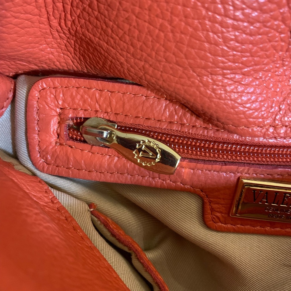 Valentina purse.crossbody leather pebbled soft 3 compartment - Picture 5 of 7